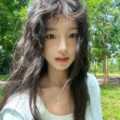 夜深吻唇香